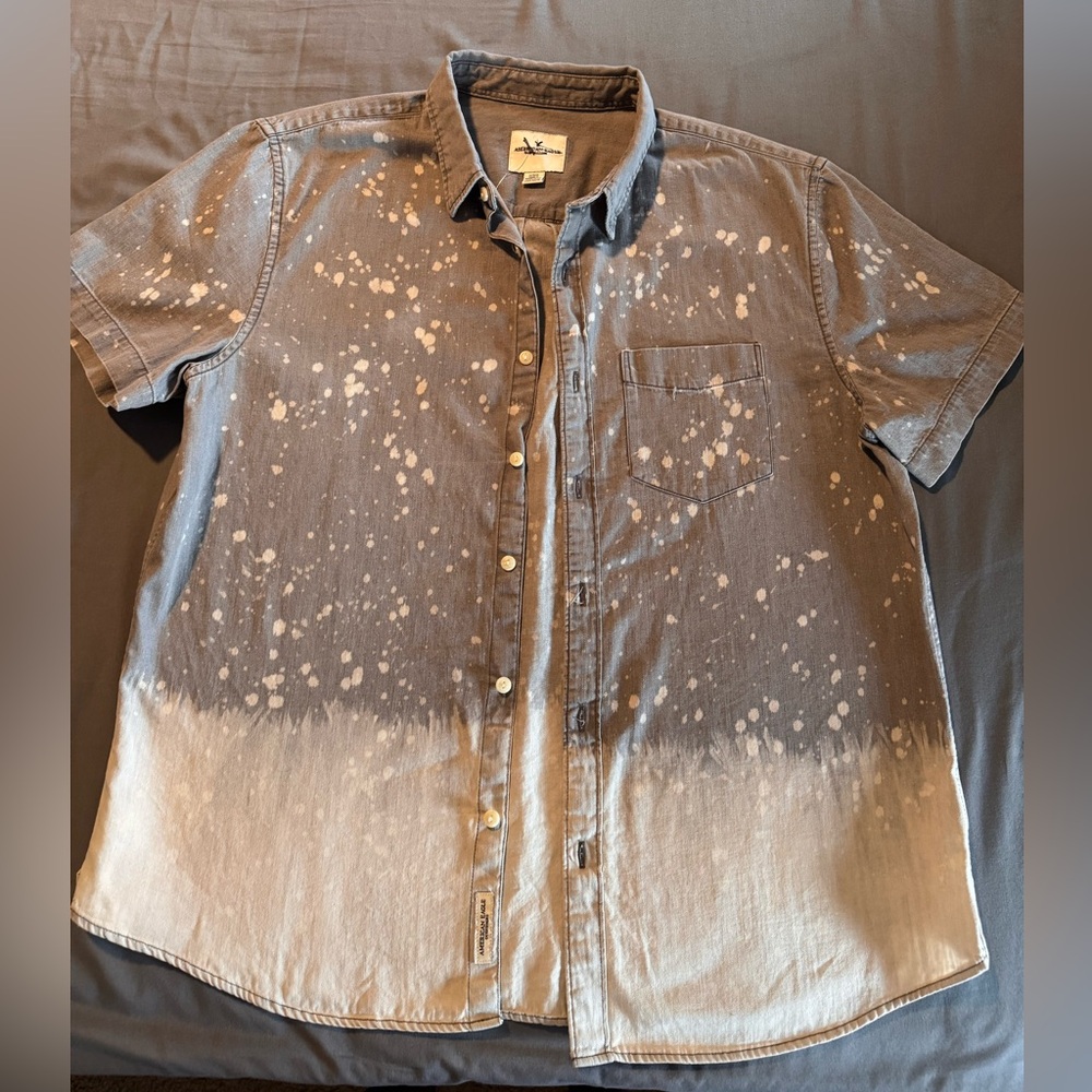 Men's Gray Shirt with White Pattern